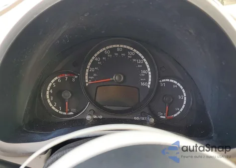 2013 Volkswagen Beetle from USA, damaged, VIN 3VW5P7AT0DM817956